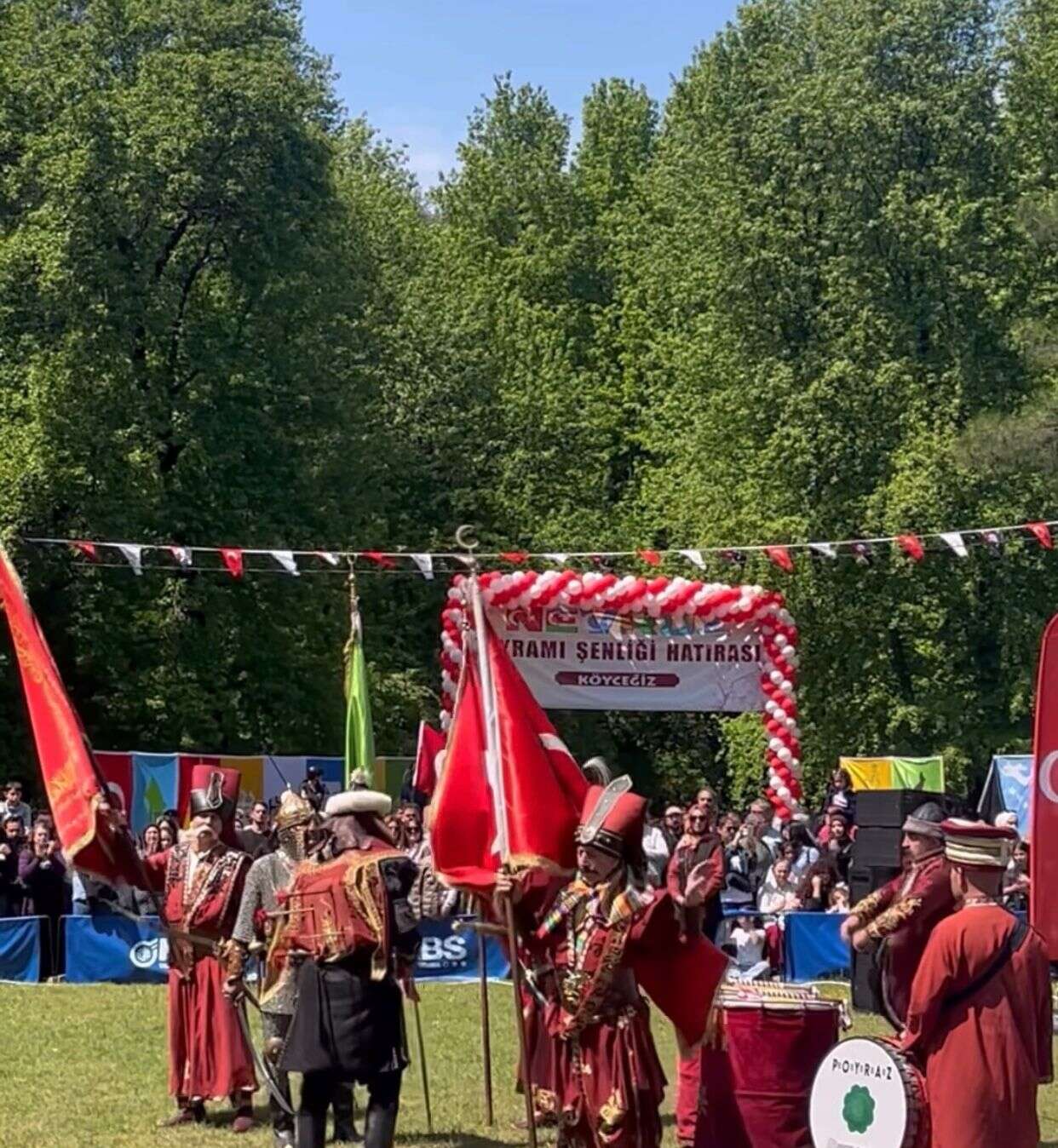 Köyceğiz’de Nevruz Coşkusu: Kazancı Mesire Alanı Bayram Yerine Döndü 6